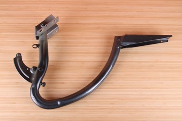 фото thumb №1, Audi a8 d4 петля кришки багажника правий зад lx7r 4h0827300d