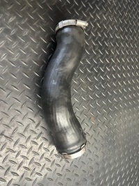 фото thumb №4, Шланг интеркулер audi a8 d4 4.2 tdi cds 4h0145708h