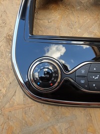 фото thumb №5, Renault captur рамка навигации панель кондиционера