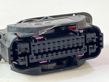 фото thumb №5, Штекер разъём насоса abs renault clio iv sandero ii