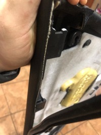 фото thumb №5, Обшивка левый перед mazda 3 1.6b 05r. hb