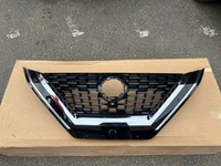 фото thumb №1, Решітка радіатора решітка nissan qashqai ii j11 новий + знак