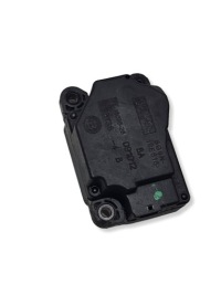 фото thumb №1, Моторчик крышка обдув комплект land rover evoque i 19e616