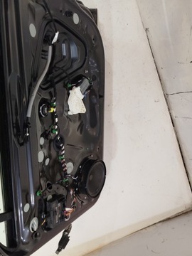 фото thumb №6, Двері правий перед vw passat b8 lb7r оригінал , комплектні , w колір !