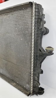 Радиатор воды porsche cayenne 1 4.5 v8 7l0121253a Недорого, фото thumb