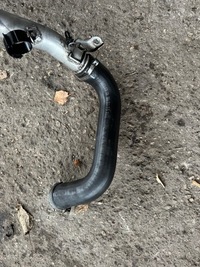 фото thumb №2, Шланг труба интеркулер volvo v40 ii 1.6 d2 31370340