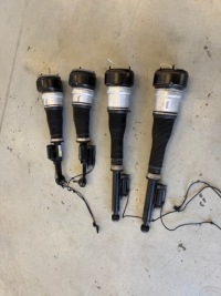 Купити Амортизатор przó задній mercedes s w221 cl w216 4matic 80000km, фото thumb