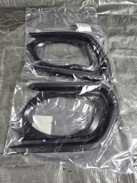 фото thumb №1, Dacia sandero ii stepway 17- рамки противотуманных фар решётка 261a28671r