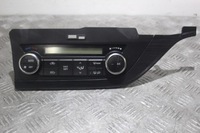 фото thumb №1, Панель керування обдув toyota auris ii