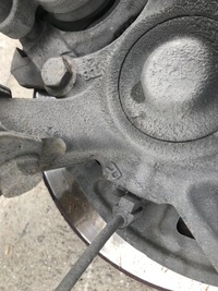 фото thumb №6, Twingo iii 1.0 поворотный кулак правая перед