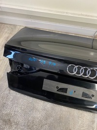 фото thumb №12, Audi a8 4n крышка