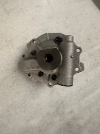 фото thumb №1, Насос оливи vw touareg 03h115105h...