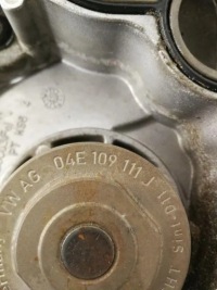 фото thumb №9, Водяна помпа  vw golf sportsvan am1 04e109111j 1.2l бензин 63kw 2014