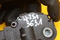 фото thumb №8, Моторчик отопителя mercedes w251 410475520