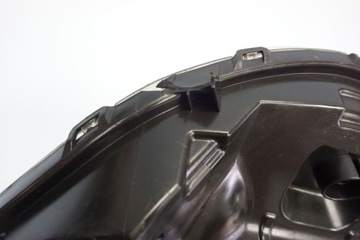 SUZUKI BURGMAN 650 13- REFLEKTOR LAMPA PRZÓD