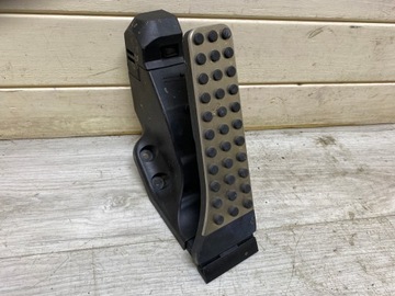 фото thumb №1, Mercedes педаль газу a1673000500