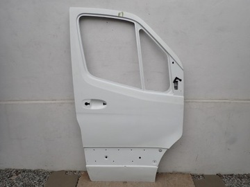 фото thumb №1, Дверь правые передние правый перед mercedes sprinter 3 iii 907 910 2018-