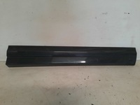 фото thumb №1, Audi q3 рестайлінг 14-18 планка двері перед права 8u0853960d