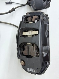 фото thumb №8, Audi s6 c7 супорт затискачі + диски захисні накладки гальмівні комплект swap a6 s7 rs6