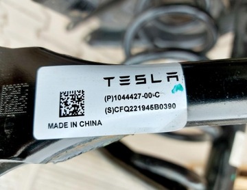 фото thumb №8, Tesla 3 tesla iii 22r. поворотный кулак амортизатор рычаги правый зад 1044416-00-g