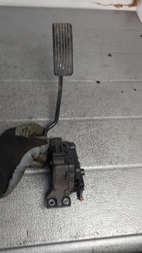 фото thumb №1, Потенциометр газа volvo v40 1.9dci универсал