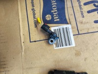 Купити Jeep renegade датчик удару 51943477 ?, фото thumb