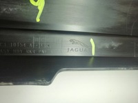 фото thumb №12, Молдинг поріг права jaguar e-pace