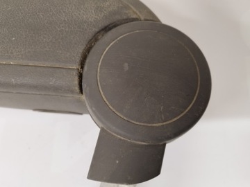 фото thumb №6, Audi a6 c5 подлокотник бардачок держатель телефона 4b0864245m