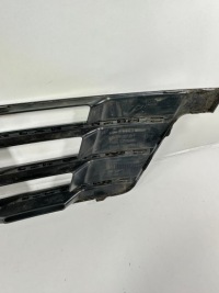 Q7 4m s-line решётка бампера правая czarna 4m0807682d/f Недорого, фото thumb