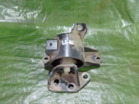 фото thumb №1, Кронштейн подушка коробки hyundai i20 1.4 crdi