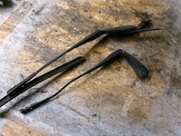 фото thumb №1, Mercedes w205 рычаги дворник перед комплект