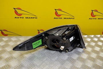 фото thumb №10, Hyundai sonata гібрид 2015- лампа зад права usa