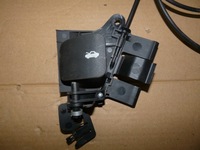 фото thumb №1, Mazda 2 dy ручка відкривання капот важіль 02-07