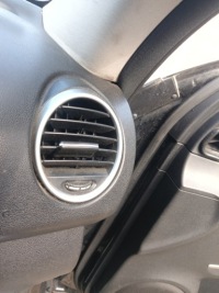 фото thumb №1, Mercedes ml w164 решітка обдув права czarna