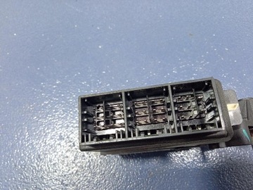 фото thumb №4, Vw polo iv 9n двигунчик скла перед лівий 6q2959802a