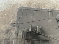 Opel crossland x 1.2 thp корпус основание аккумулятор оригинал европа с Разборки, фото thumb