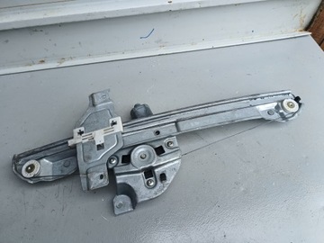 фото thumb №4, Peugeot 2008 i 208 подъемник стекла правый перед 9816402080