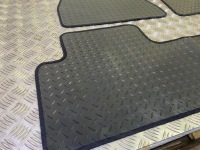 Tesla model 3 2023 набор коврики автомобильных с Разборки, фото thumb