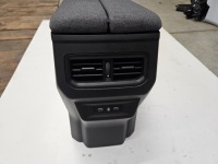 фото thumb №3, Подлокотник туннель средний бардачок renault austral