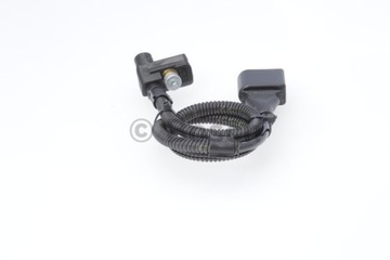фото thumb №13, Датчик обертів вала bosch 0261210215 030957147k