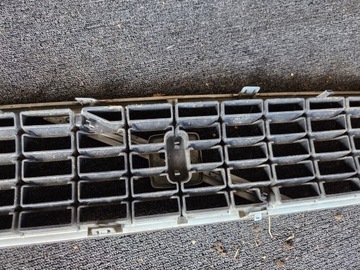 фото thumb №9, Решітка решітка радіатора volvo s40 ii v50 08620116