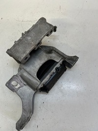 фото thumb №3, Кронштейн подушка двигуна mini r60 6851173