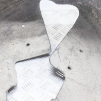 Tesla model s 2014 левая сторона подкрылок задние Недорого, фото thumb