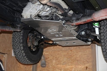 фото thumb №2, Набор aluminiowych защита шасси toyota hilux vigo 05-11 more 4x4