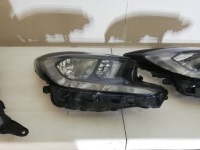 фото thumb №1, Лампа правая фара правый toyota aygo x cross 2022-