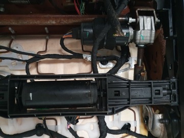 фото thumb №9, Сиденье правый перед кожа память моторчик защита peugeot 308 ii gt line