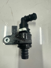 фото thumb №1, Помпа циркуляция wody жидкость nx rx es camry rav4 highlander 2.5 hyb 9m20b