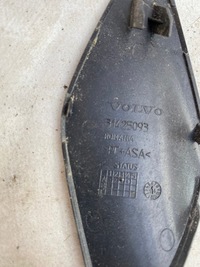 фото thumb №3, Volvo xc60 r-desing заглушка hak перед 31425093