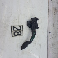 фото thumb №1, Opel corsa d 1.2 16v педаль газа 55702020