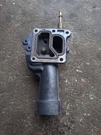 фото thumb №3, Корпус термостата патрубок труба wody renault gama t range volvo fm 4 fmx